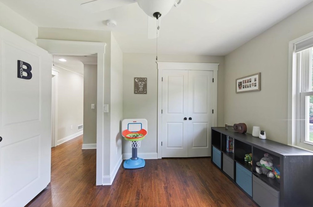 2964 Westbury Dr, Decatur GA  30033-6010 exterior