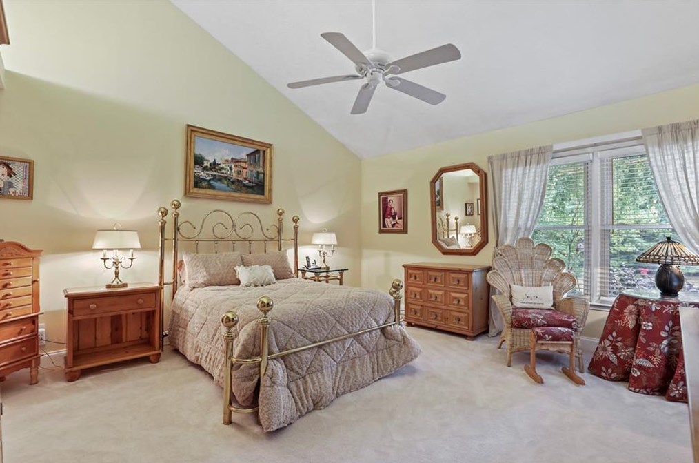 36 Waterford Ct, Atlanta GA  30328-4538 exterior