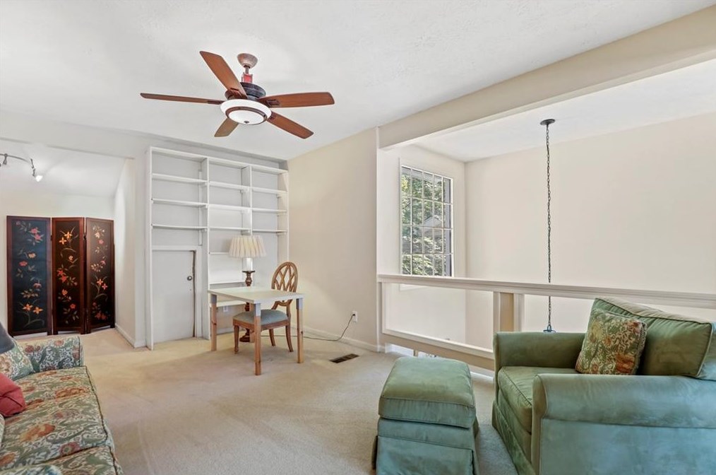 36 Waterford Ct, Atlanta GA  30328-4538 exterior