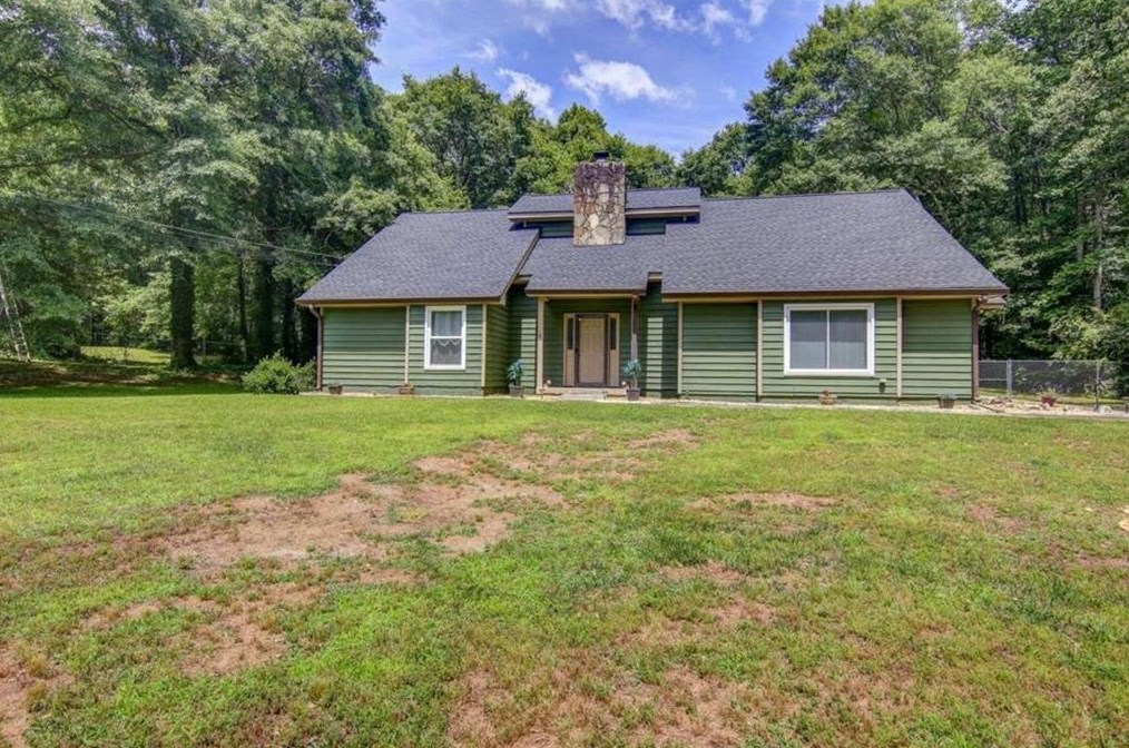 10 Cedar Ct, Porterdale, GA 30014