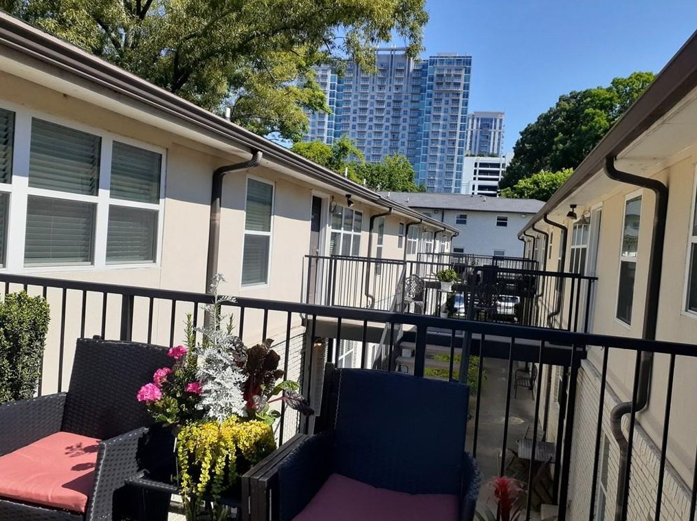 48 Peachtree Ave Ne Apt 222, Atlanta, GA 30305