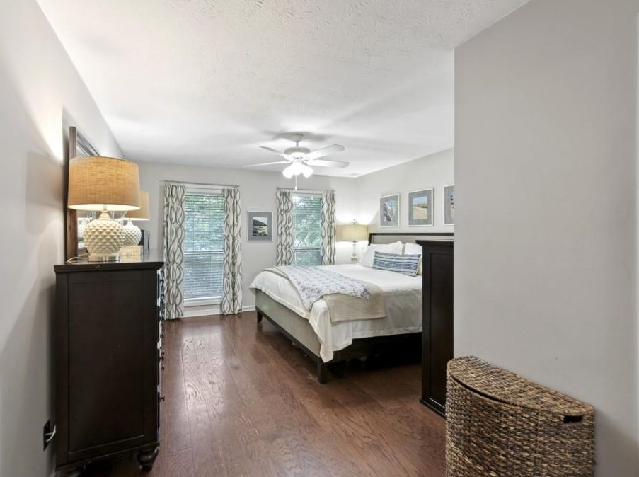 1244 Weatherstone Dr, Atlanta GA  30324-4644 exterior