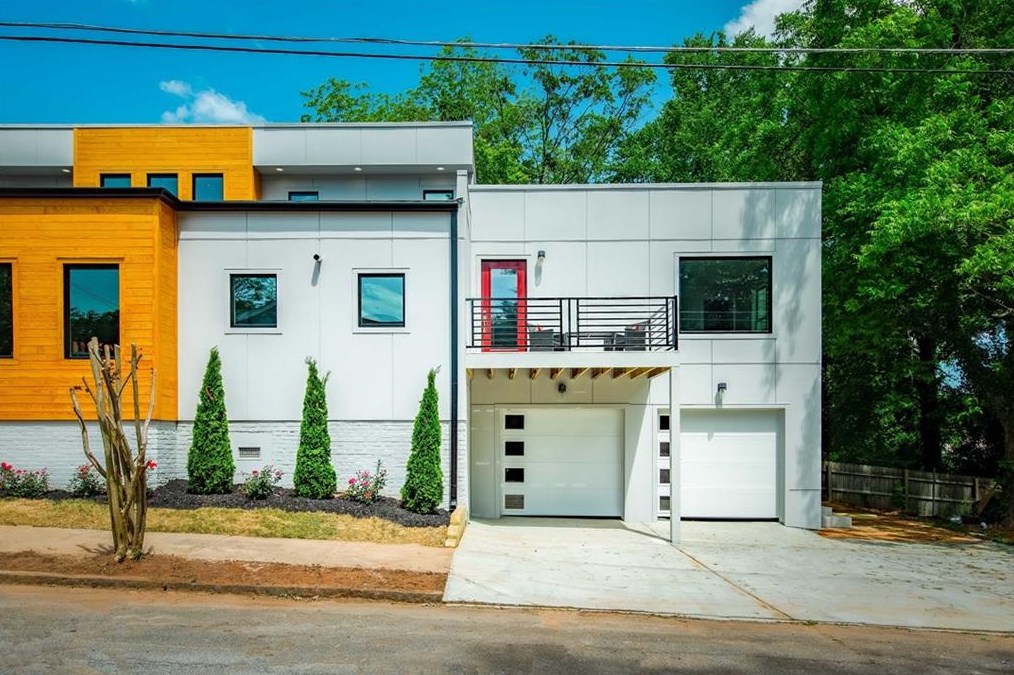 2109 Ridgedale Rd, Atlanta GA  30317-1304 exterior