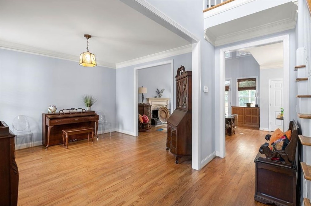 2134 Whittier Pl, Atlanta GA  30318-1954 exterior