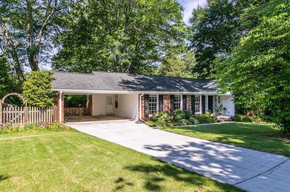 3096 Octavia Pl, Atlanta GA  30340-4620 exterior