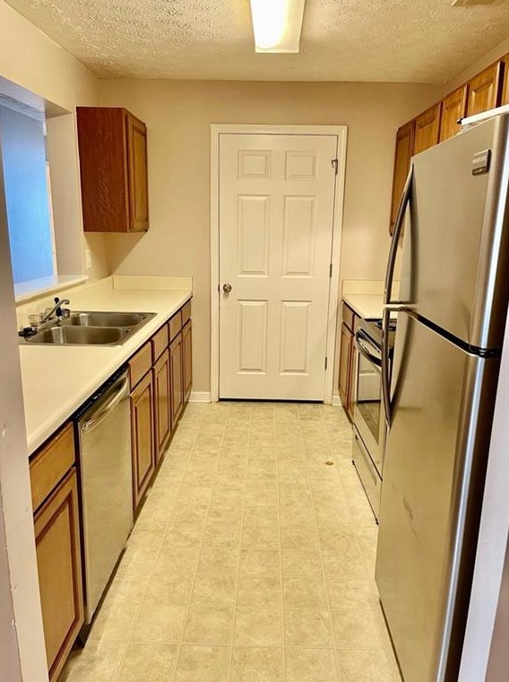 12201 Waldrop Pl, Decatur GA  30034-7437 exterior