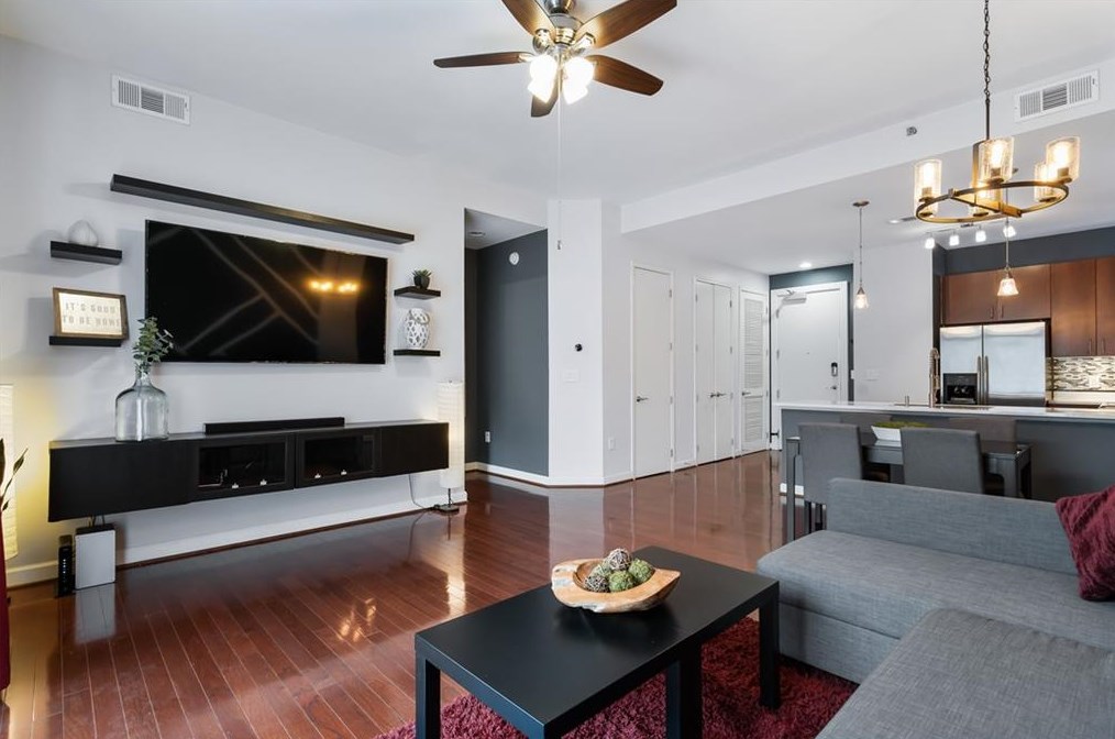 711 Cosmopolitan Dr Ne #209, Atlanta, GA 30324