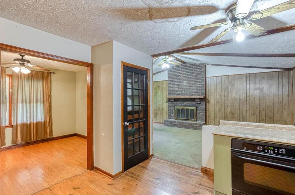 6331 Caladium Dr, Acworth GA  30102-1207 exterior