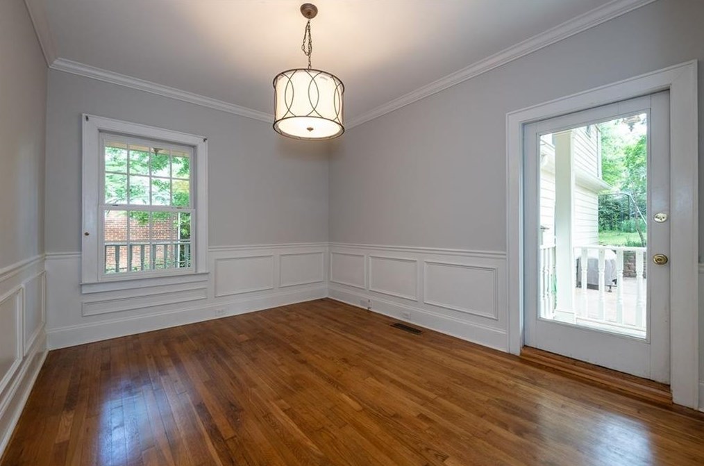 226 Inman Dr, Decatur GA  30030-3833 exterior