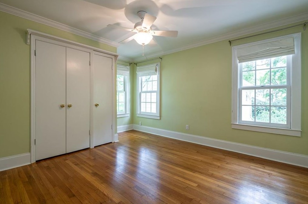 226 Inman Dr, Decatur GA  30030-3833 exterior