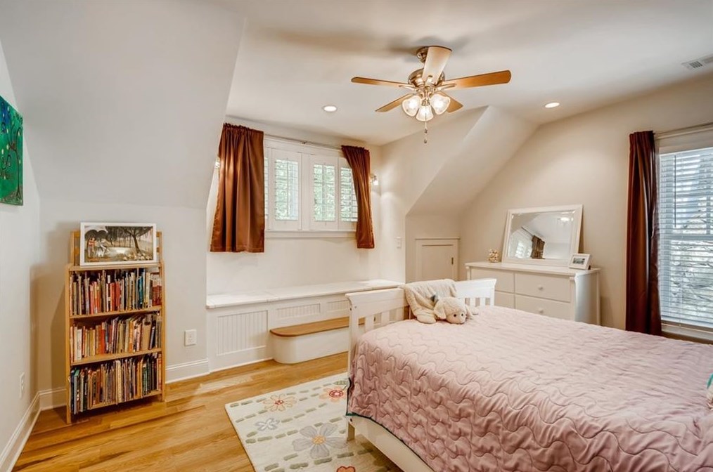 418 Coventry Rd, Decatur GA  30030-5008 exterior