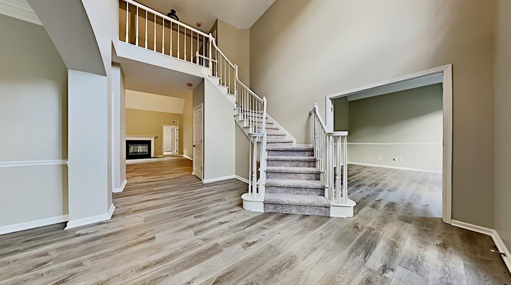 11415 Vedrines Dr, Alpharetta, GA 30022-7405