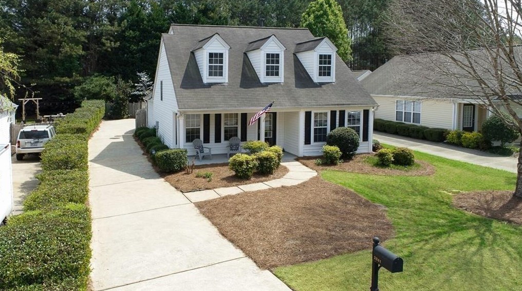 2041 Greenhill Pass, Holly Springs, GA 30114