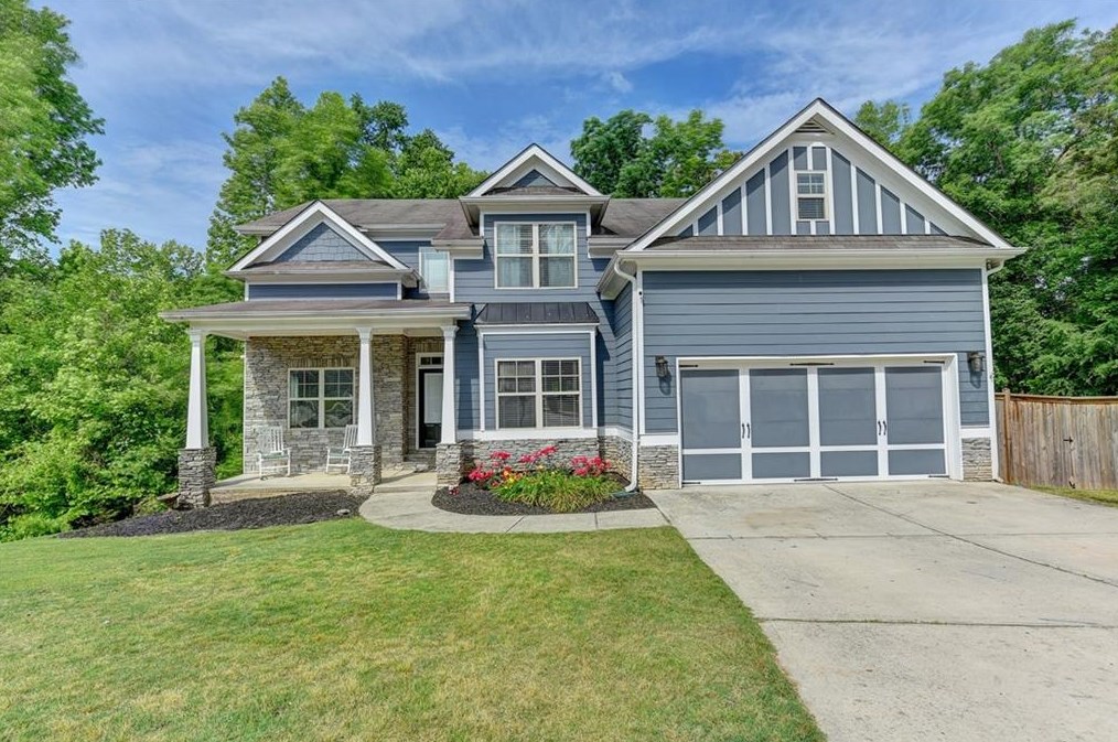 203 Weaver Dr, Jefferson, GA 30549