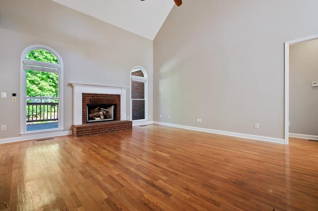 1240 Home Place Dr, Lawrenceville GA  30043-7094 exterior