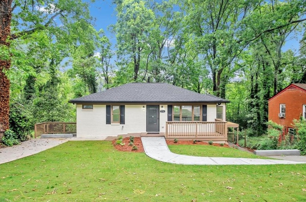 2156 Doris Dr, Decatur, GA 30034-1020