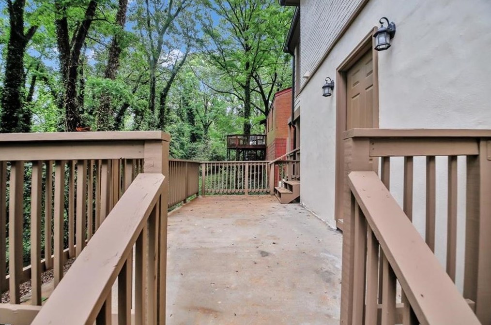 2156 Doris Dr, Decatur GA  30034-1020 exterior