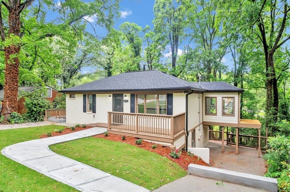 2156 Doris Dr, Decatur GA  30034-1020 exterior