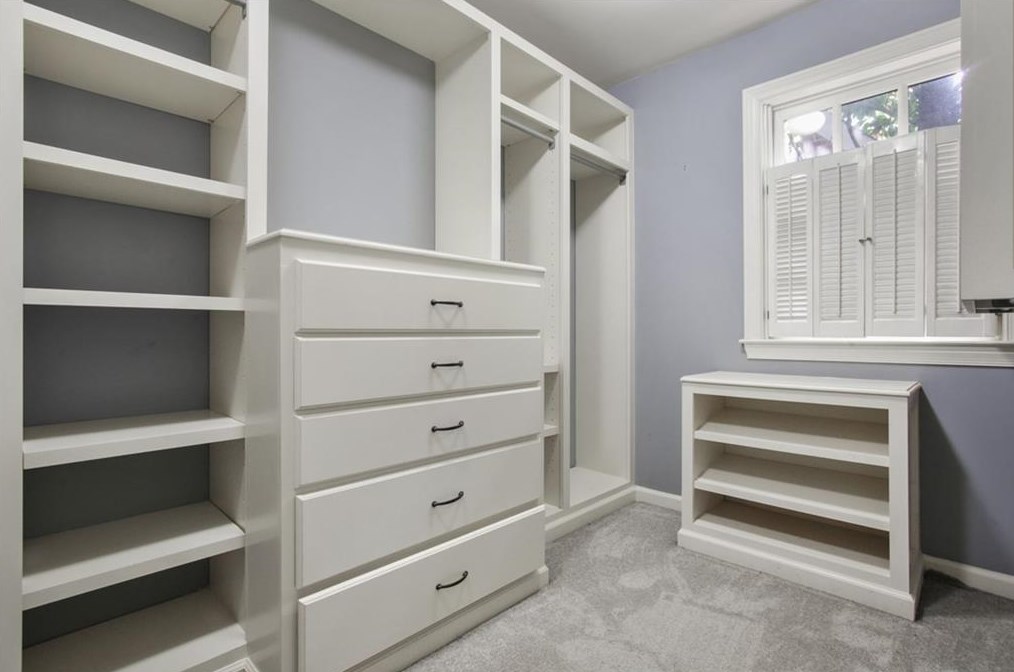 1180 Zimmer Dr, Atlanta GA  30306-2271 exterior