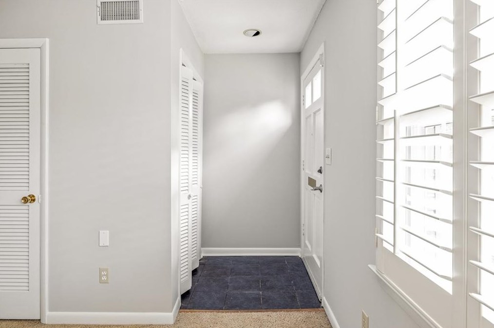 1117 Scott Blvd, Decatur GA  30030-1416 exterior