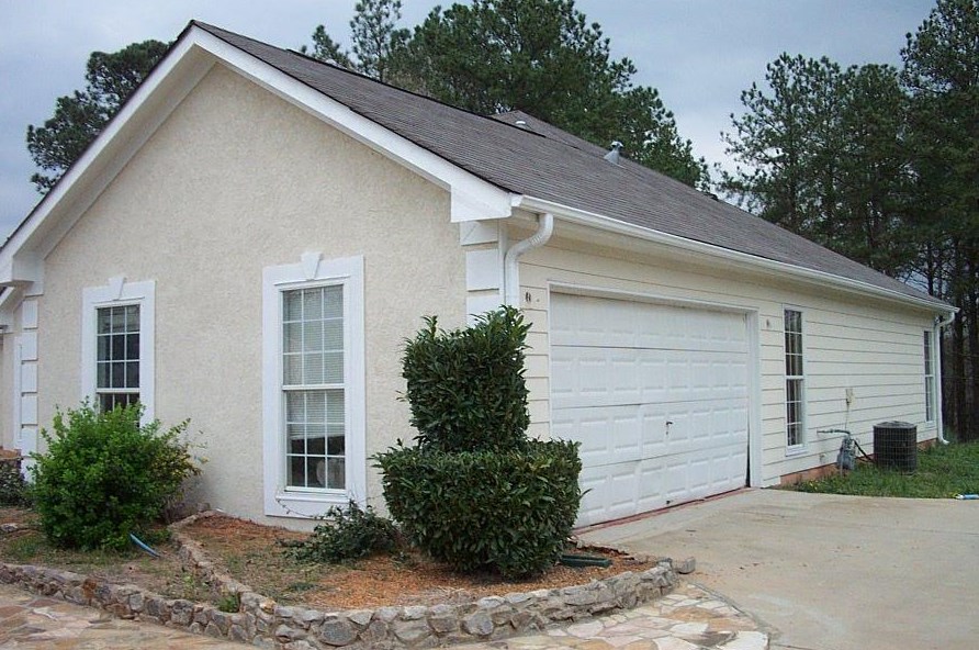 4031 Peachtree Farms Rd, Rex, GA 30273