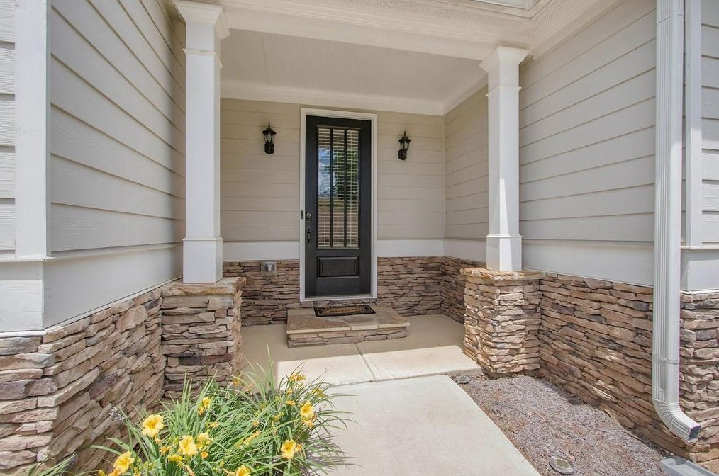 773 Riverwalk Manor Dr, Dallas, GA 30132