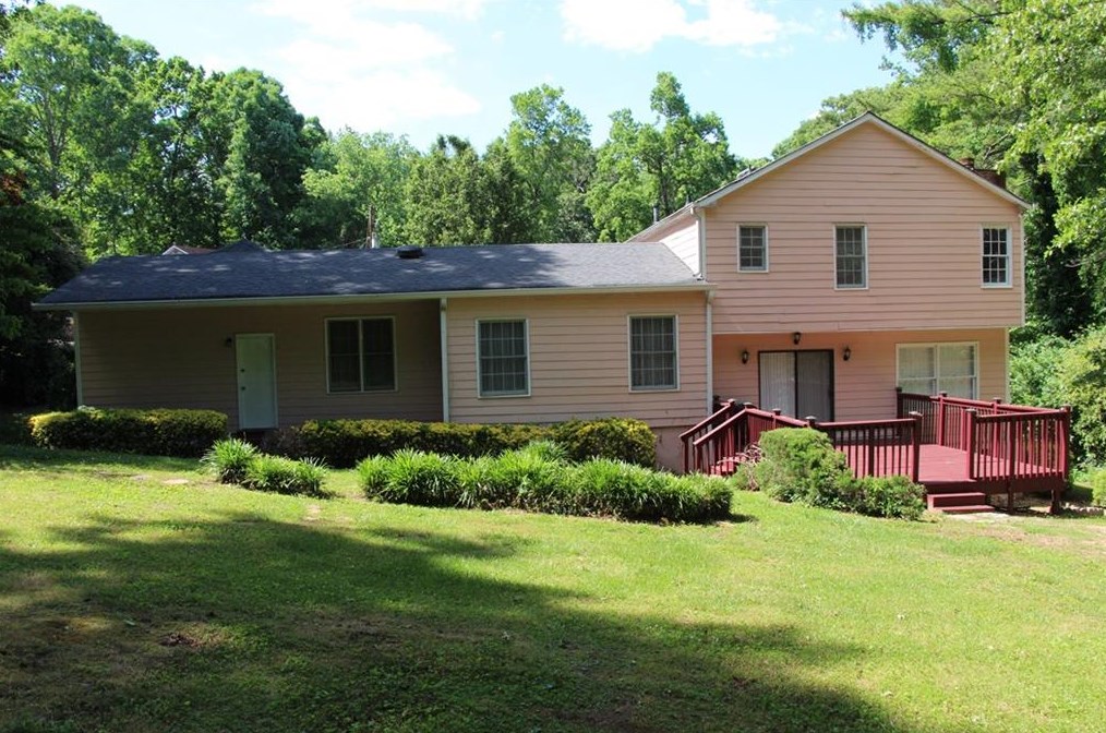 3492 Hollow Tree Dr, Decatur GA  30034-6313 exterior