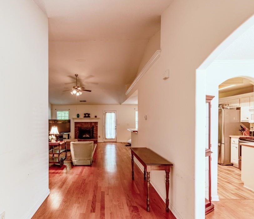 829 Brandon Dr, Winder, GA 30680-5216