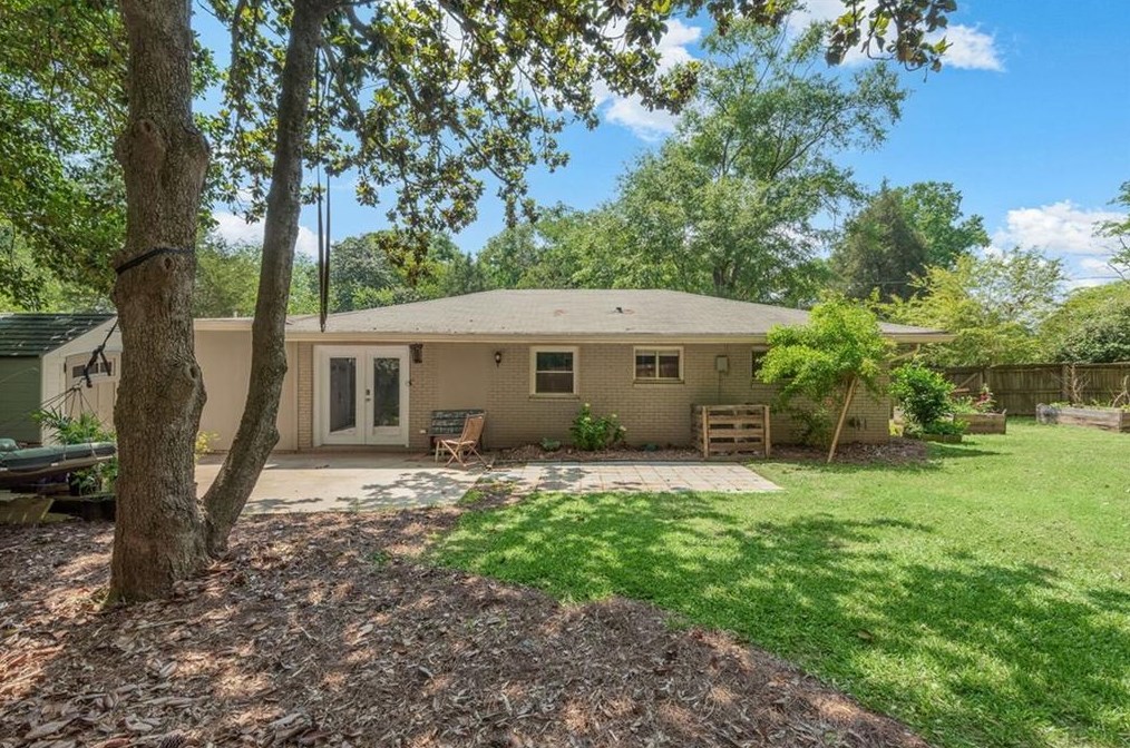 3070 Lindon Ln, Decatur GA  30033-3917 exterior