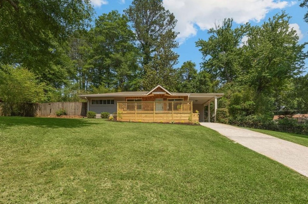 3070 Lindon Ln, Decatur GA  30033-3917 exterior