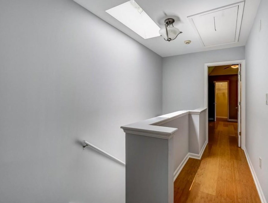 387 Oakland Ave, Atlanta GA  30312-2232 exterior