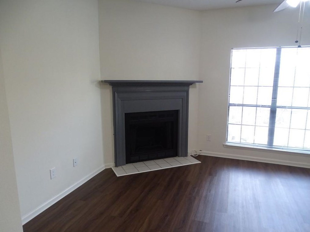 3056 Steeplechase Dr, Alpharetta, GA 30004