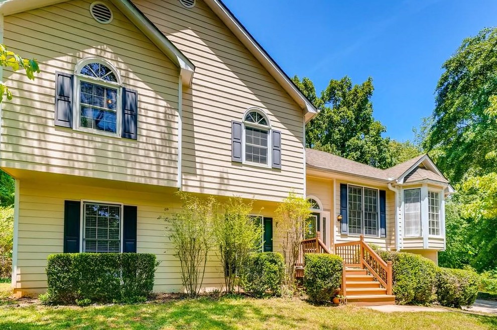 4615 Newberry Dr, Cumming, GA 30040-9402