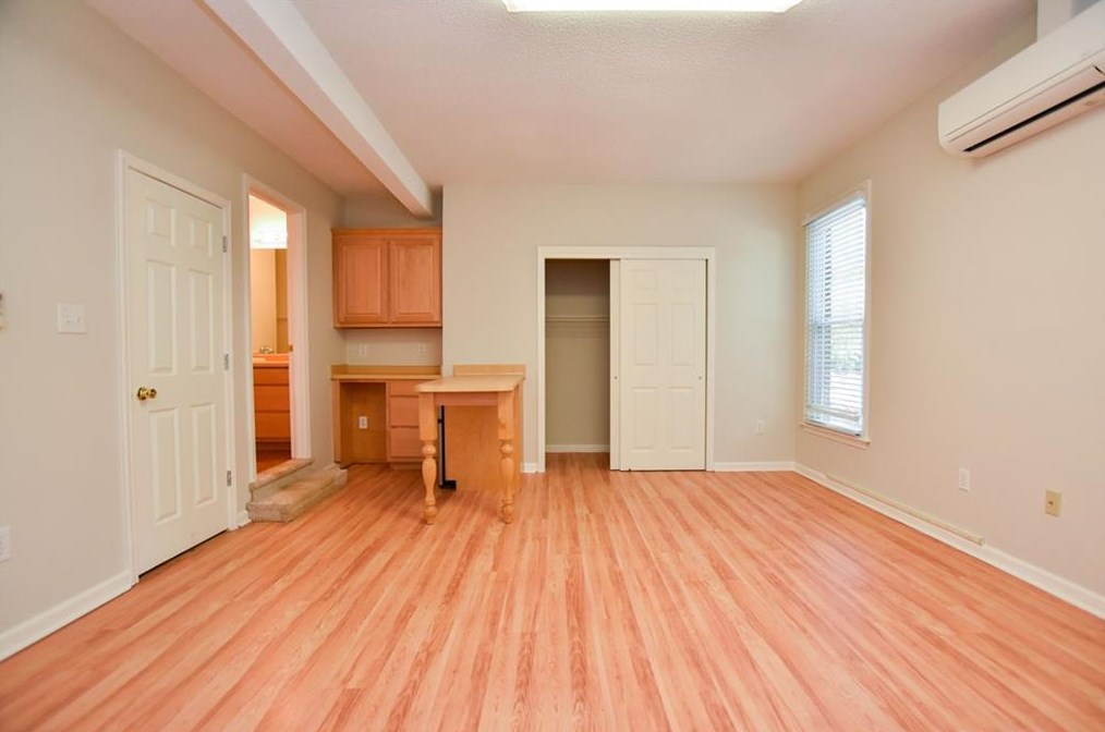 120 Hillsborough Dr, Athens GA  30606-6424 exterior