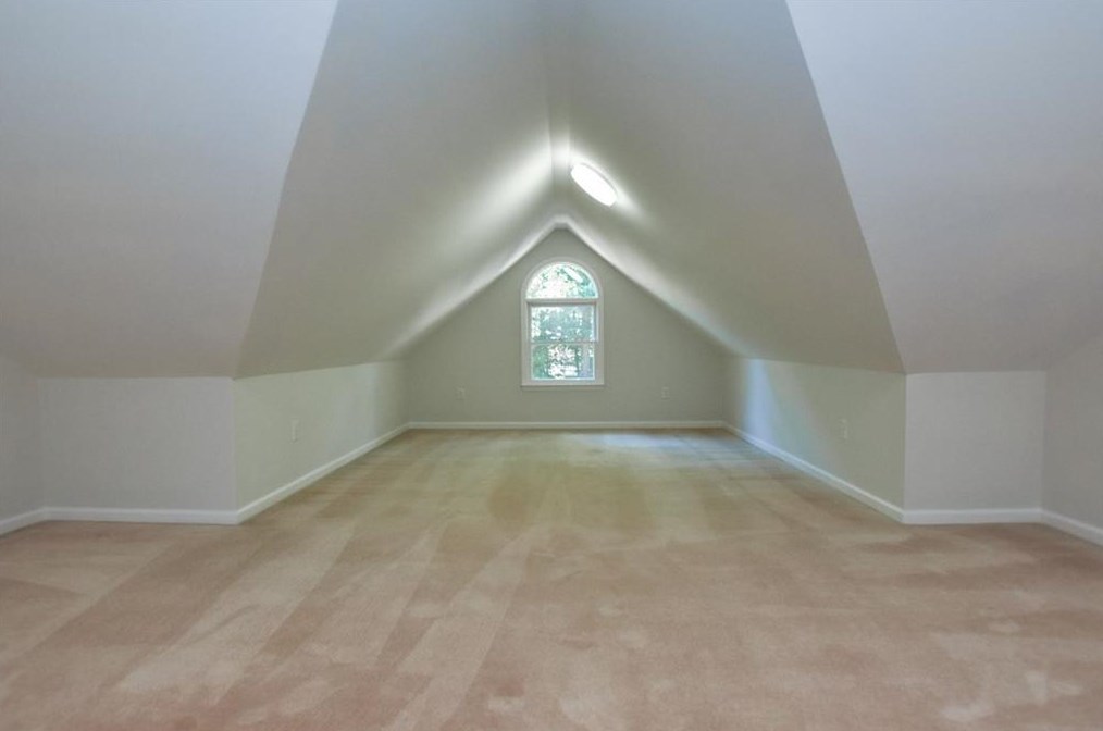 120 Hillsborough Dr, Athens GA  30606-6424 exterior