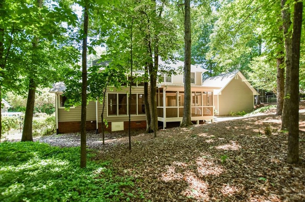 120 Hillsborough Dr, Athens GA  30606-6424 exterior