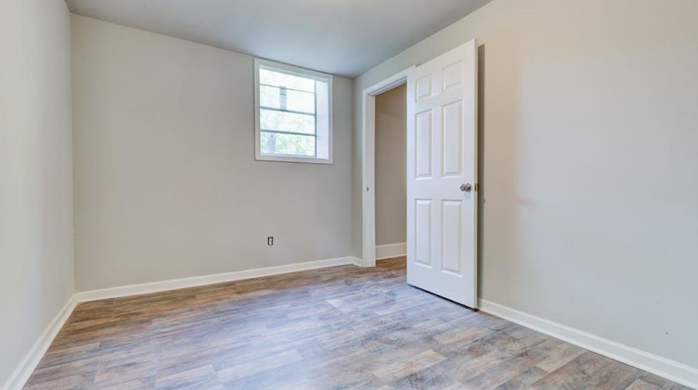 4330 Stonewall Tell Rd, Atlanta GA  30349-1714 exterior