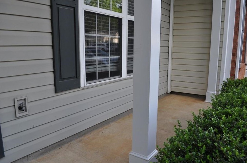 2772 Ashleigh Ln, Alpharetta, GA 30004-6168