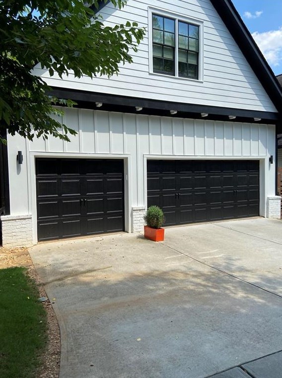 4554 Lois St, Smyrna, GA 30080-6911
