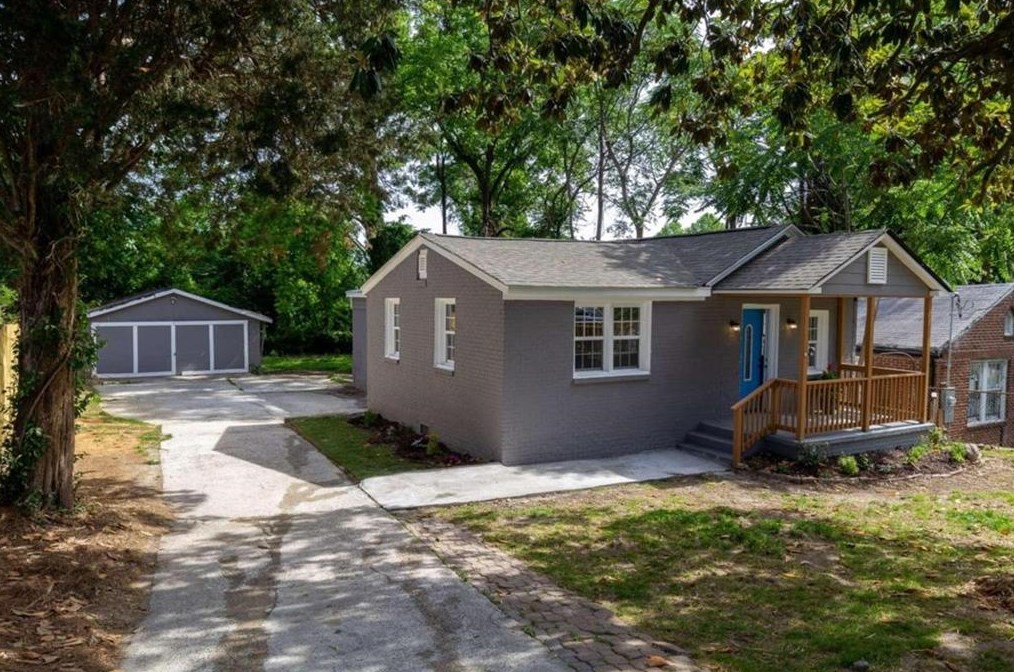 2021 Tiger Flowers Dr, Atlanta GA  30314-1325 exterior