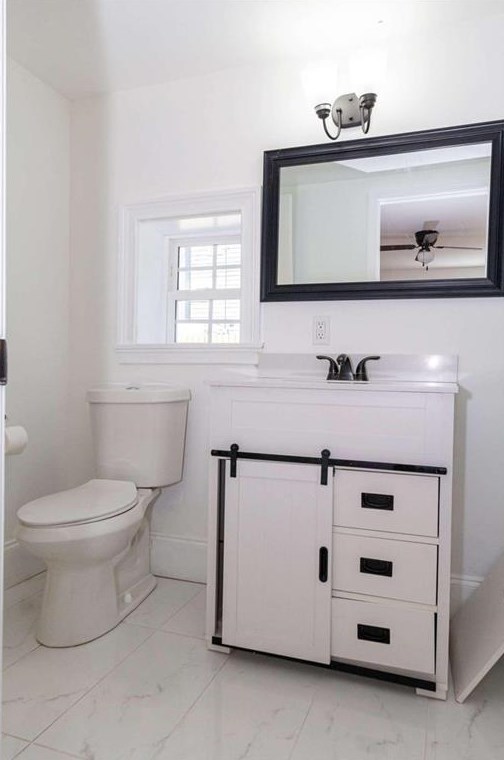 2021 Tiger Flowers Dr, Atlanta GA  30314-1325 exterior