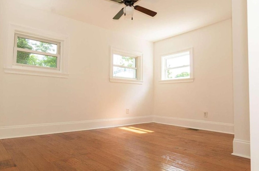 2021 Tiger Flowers Dr, Atlanta GA  30314-1325 exterior