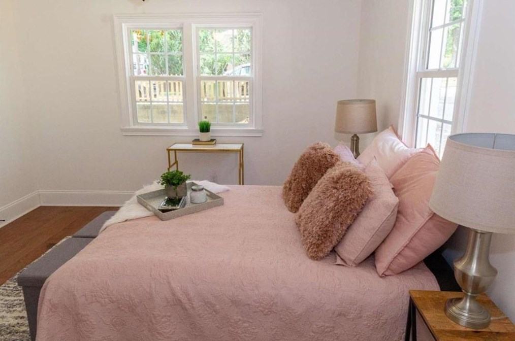 2021 Tiger Flowers Dr, Atlanta GA  30314-1325 exterior