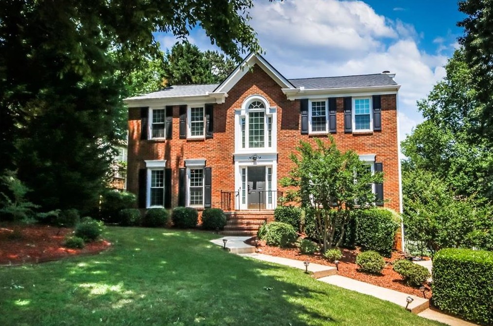 1210 Friar Ct, Alpharetta, GA 30005-4495