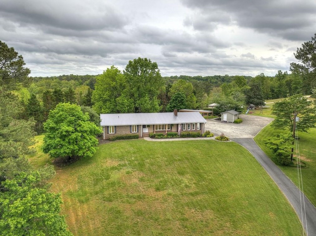 795 Mt Pleasant Rd, Rydal, GA 30171