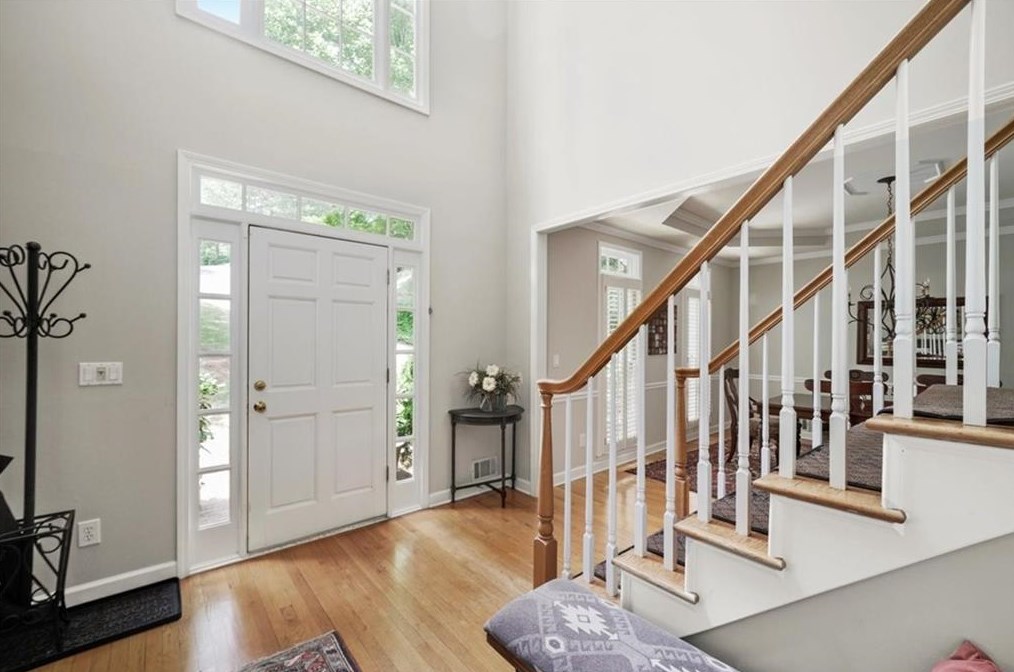 620 Highlands Ct, Roswell, GA 30075-4762