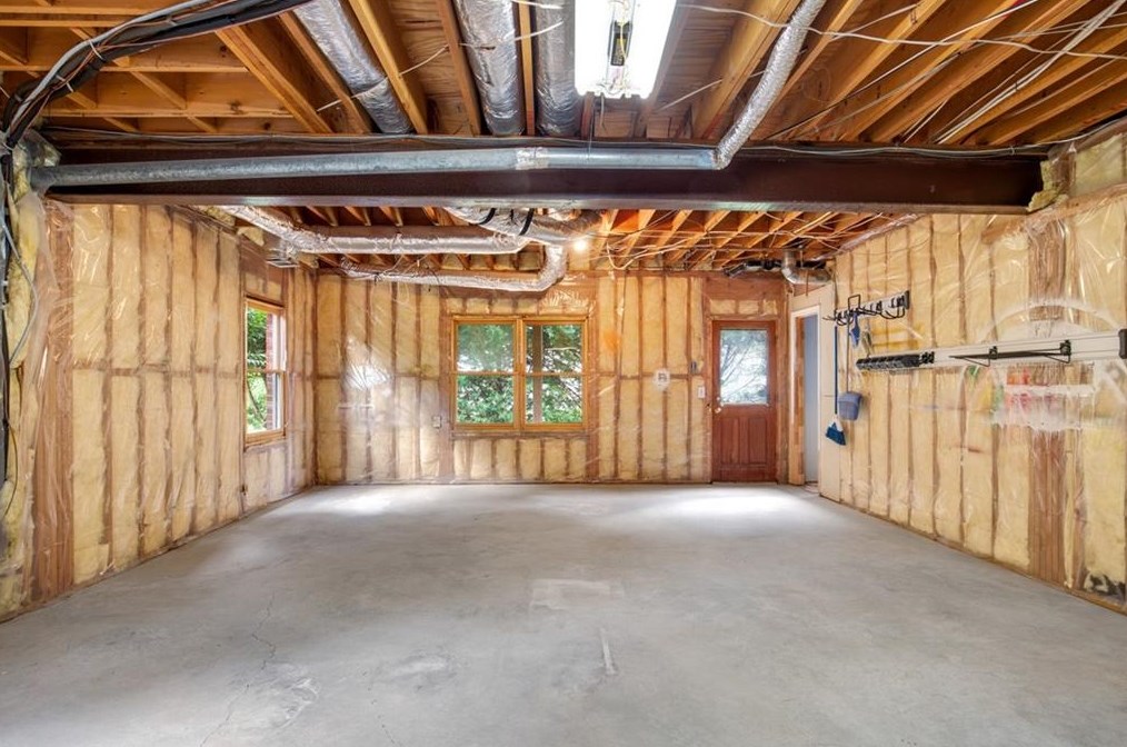 2932 Hamilton Sq, Decatur GA  30033-1146 exterior