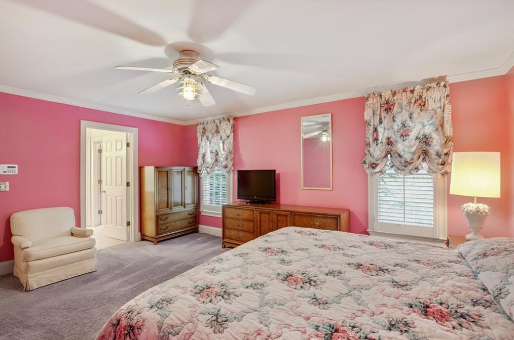 2932 Hamilton Sq, Decatur GA  30033-1146 exterior