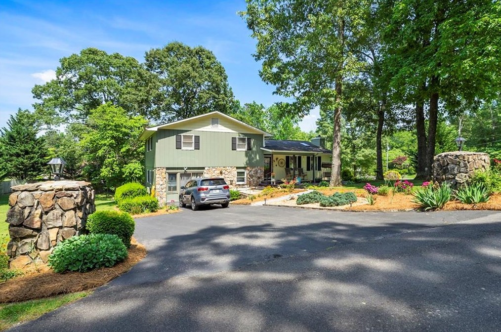 258 Sequoyah Cir, Calhoun, GA 30701-9021