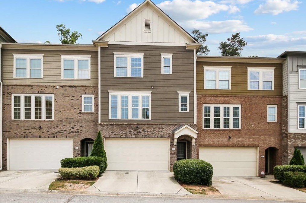 3011 Eltham Pl, Decatur, GA 30033-3253